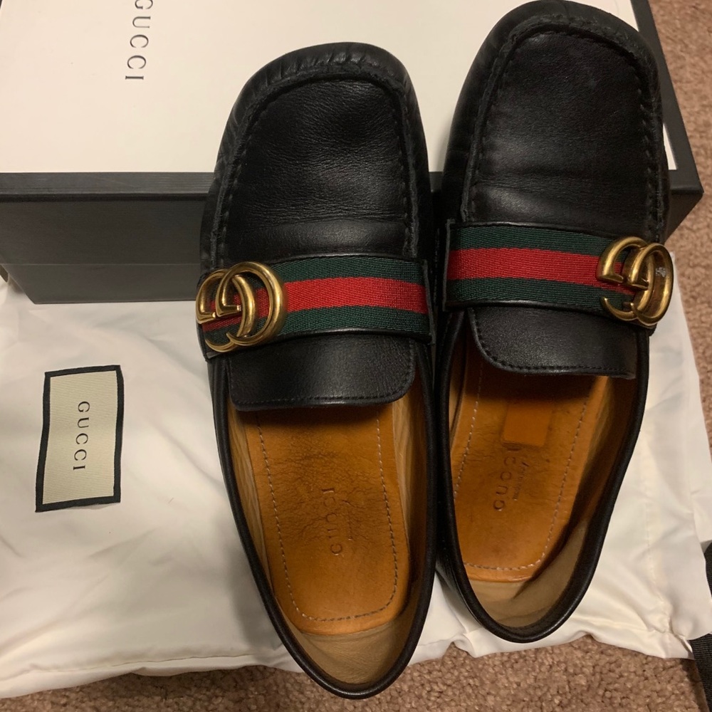 gucci shoes size 37